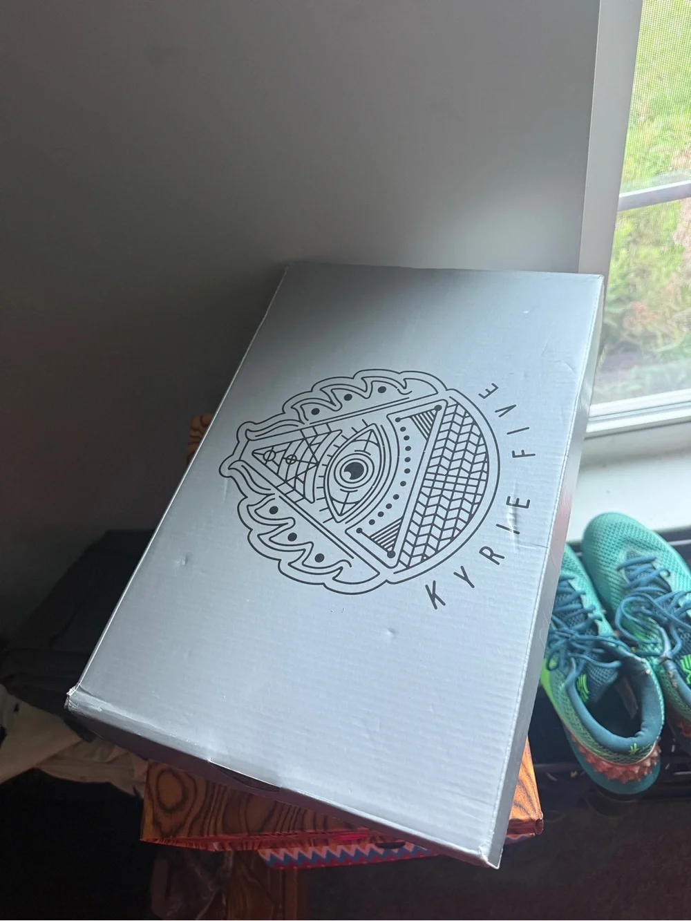 Kyrie 5 Taco
